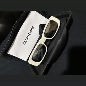 balenciaga sunglasses